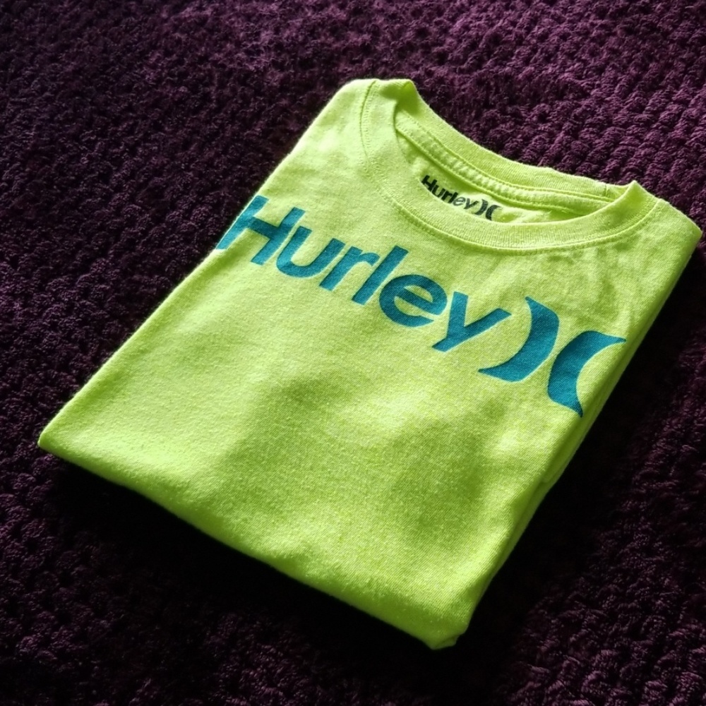 Hurley Graphic Tee - Girls size 6 euc like new - Picture 2 of 5